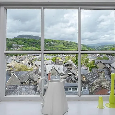 Dolgellau Townhouse 2 Minutes To Town & Mountains Villa Exterior photo
